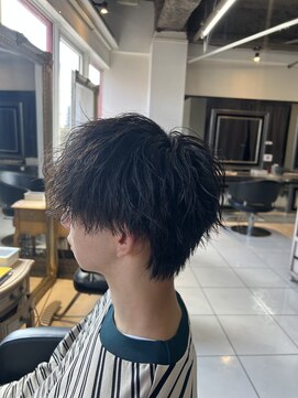 アイズ 海老名(AIZU) ツイストスパイラルパーマ ツイストパーマ メンズパーマ