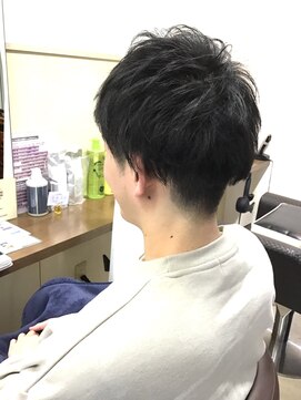 コアフィールフィス(COIFFURE fils) 【見附　今町】似合わせカット　骨格修正カット　メンズ