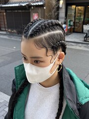 DESIGN CORNROW