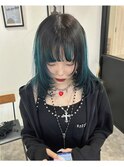 お洒落ブリーチカラーウルフブルー×ブラック毛先カラー/高橋