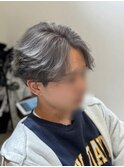 ホワイトシルバーエンドカラー×センターパート