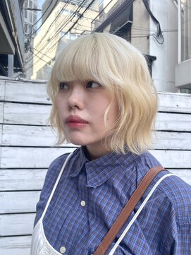 ミーム 原宿 表参道(meme) ダブルカラー/ハイトーンカラー/ケアブリーチ/インナーカラー