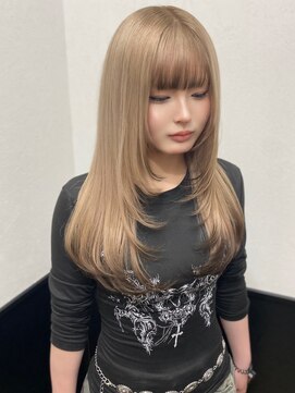 ラグナ(LAGUNA) 【レイヤーカット/ハイトーンベージュ/2ブリーチ/ロング/10代】