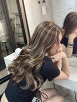 ブレンド 渋谷(BLend)&nbsp;ホワイトグレージュミニウルフデジタルパーマチェリーブラウン