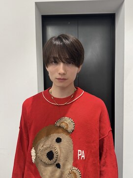 オーシャントーキョーオーバー 渋谷(OCEAN TOKYO OVER) シースルーラウンドマッシュニュアンスフェザーパーマ