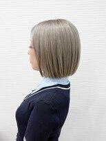 ヒョンミョン ライズバイレボ 取手店(hyon myon/RISE by REVO)&nbsp;ブリーチカラー/ホワイトベージュ/シルバー【取手/取手駅】