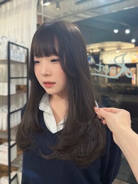 ルートヘアー(Root Hair) レイヤーカット