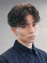 バイフィフス 原宿/表参道(by fifth)&nbsp;原宿毛流れフェザーパーマビジネスセンターパート刈り上げfifth