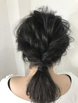 アンフィドットドゥルドゥ(AnFye.dueldo)&nbsp;カジュアルポニーテール