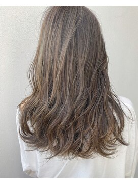 トリート 南行徳本店(TREAT) オリーブベージュ×ラフウェーブ