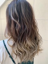 ネオリーブ ジューク 日吉店(Neolive JuQ)&nbsp;サーフ系バレイヤージュアッシュベージュハイライトカラー 日吉