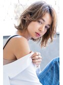 Lien☆レイヤー外ハネボブ×フォギーベージュ×耳かけショート
