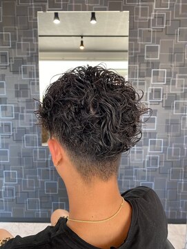 シャイン(Shine) メンズカット / メンズパーマ /　簡単スタイリング