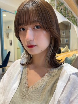 ロンドルーチェ 心斎橋(Lond luce) ダークアッシュ/ミディアムレイヤーカット［髪質改善/縮毛矯正］