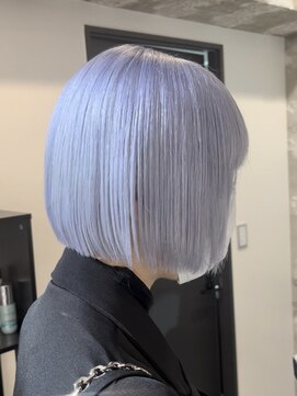 ペレ 渋谷(PELE) K134_ホワイトブルー ブリーチ3回~