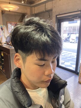 ジュン(JUN) 2ブロックカット