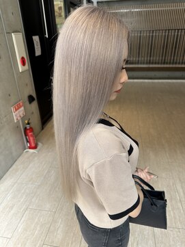 ロンドメリア 天神大名店(Lond Melia) デザインカラー/レイヤーカット/ウェットヘア/オリーブベージュ