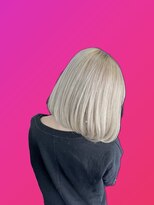 ドール(Doll) WHITE blonde