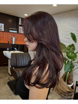 ノラキチジョウジ(NORA KICHIJOJI) #レッドカラー#レイヤーカット#レイヤースタイル#ロングヘア