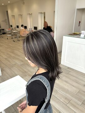 タブー 岐阜店(TABOO) 【切りっぱなしロブ×コントラストハイライト】
