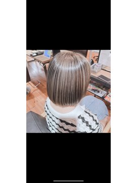 トゥリキャンバス(tRe canvas.) 白髪ぼかしハイライト