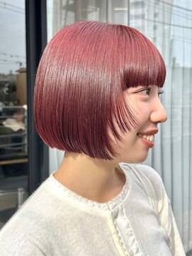 シスタ(SISTA) フェイスレイヤーボブボルドーカラーピンクヘアー【自由が丘】