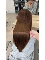 エラ(Ella) 美髪矯正で叶う、天使のような艶ストレート