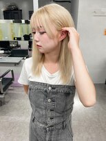 アロ 大阪梅田(alo)&nbsp;【momoa】つやつやホワイトブロンド《大阪梅田駅》