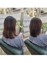 ウェルス(Wealth) 艶感ベージュカラー