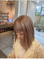 オンヌ(onnu) グレージュ