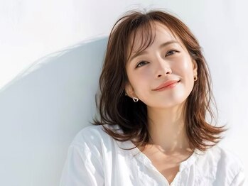 ロンド(Rond)の写真/ヘアもメイクもプロに“お任せ”。お顔立ち×骨格×雰囲気から導く、トータル“似合わせ設計”が得意◎