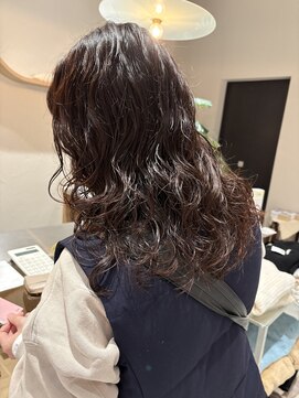 キチ(kici) ロングパーマ