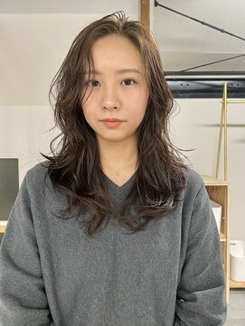 ロングレイヤー×グレージュ