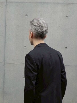 DAMANI 表参道 髪質改善/ヘッドスパ/ハイライト/白髪染め/白髪ぼかし/縮毛矯正 サーフカール/波巻きツイストスパイラル[表参道駅]