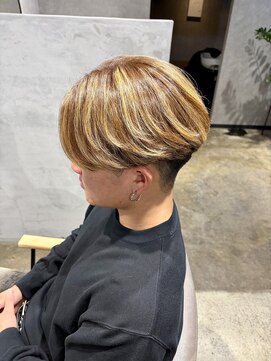 メゾンウィット(Maison Wit) ハイライトカラー