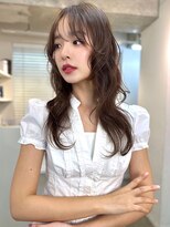 イヴォーク トーキョー(EVOKE TOKYO)&nbsp;ミディアムストレートバタフライカット髪質改善ハイレイヤー