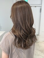 TREAT HAIR DESIGN 新鎌ヶ谷店 【トリート】【11/9 NEW OPEN（予定）】&nbsp;幅広い年齢層の方に人気！ハイライト/白髪ぼかしハイライト