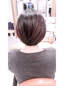 ミッシェル アフロート(michelle afloat) 10代20代30代40代50代小顔ひし形くびれCカーブショート