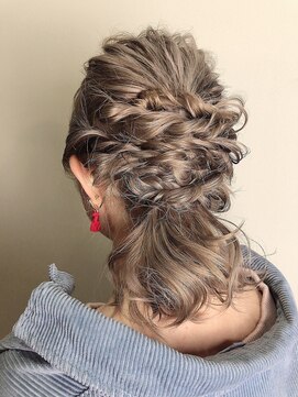 ヘアサロンエム 大宮東口(HAIR SALON M) デザインカラー/厚めバング/ローライト/スリークボブ