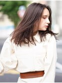 濡れ髪　切りっぱなし　オリーブカラー　セミウェットウェーブ