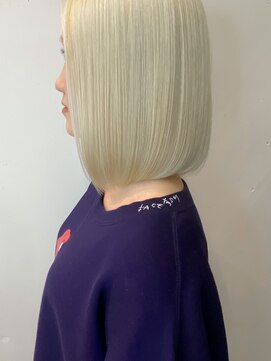 アイリー 名古屋(A/LEE) ブロンドヘア×ボブ