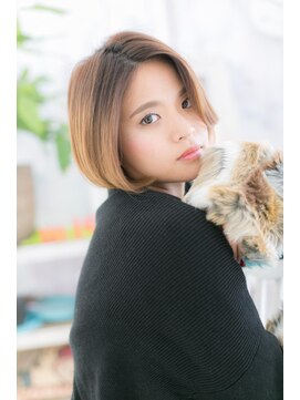 ミック ヘアアンドメイク アップ 駒込店(miq Hair&Make up) 外国人風グラデーションカラーで立体感前下がりミニボブa1