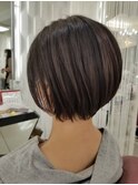 耳掛け/丸み/ショート/ショートボブ/20代30代40代/小顔