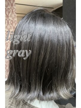 アイリス(IRIS) グレージュ