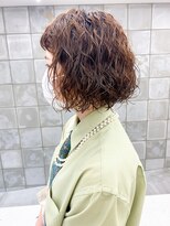 ボブ　クルクルパーマ