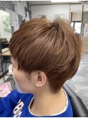 ショートボブ