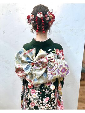 ミルカ(MIRKA) 2024 成人式 新成人