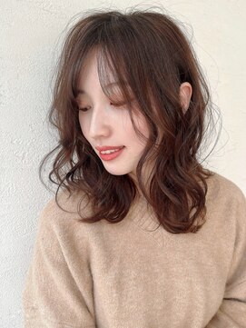 オーロ 西大寺店(ORO) ウォームブラウンのゆるふわミディ