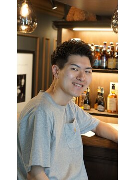 銀座 シノ 本店(shino) <理容室>メンズ　パーマ　アイロンパーマ　バーバースタイル