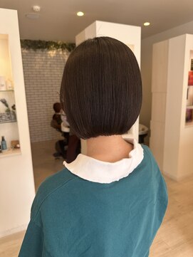 アドラーブル はなみずき店(adorable) 切りっぱなしボブ♪